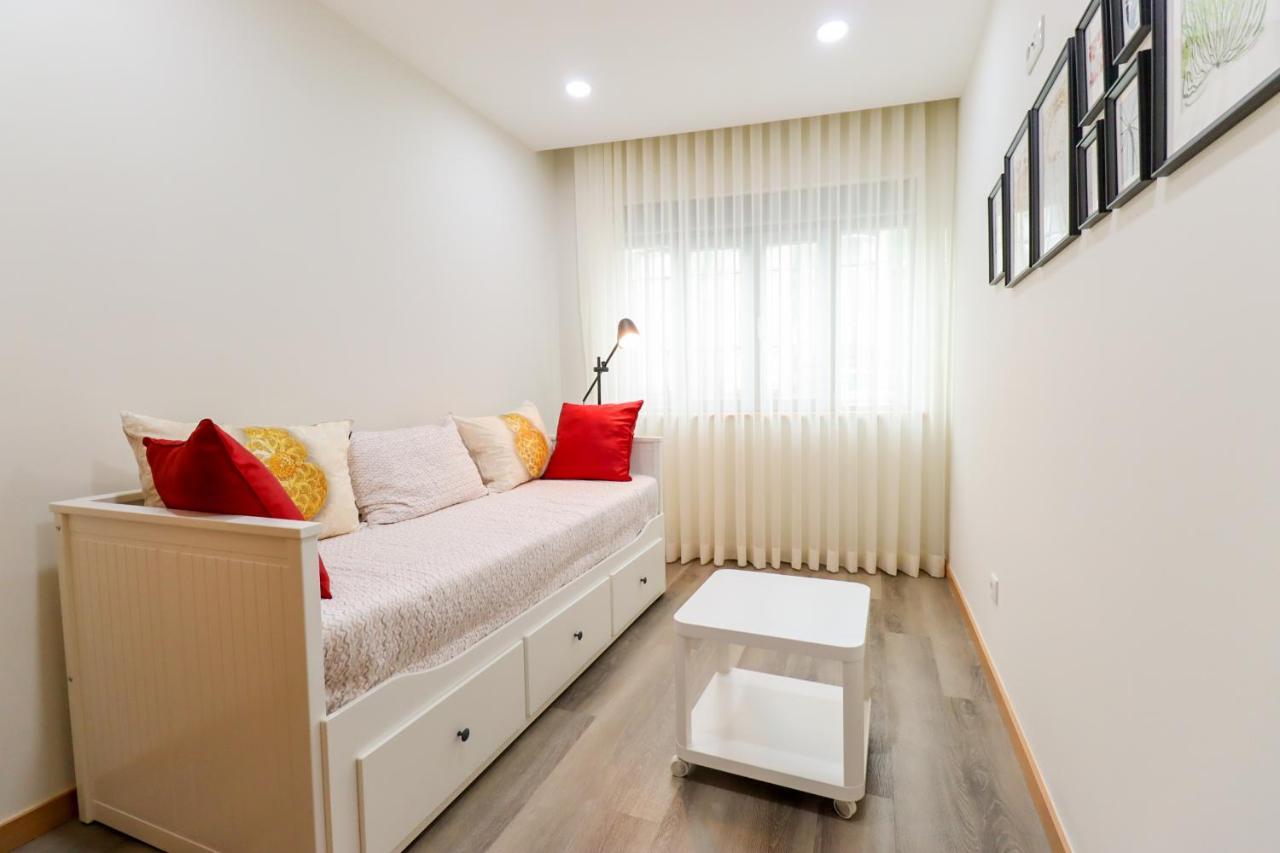 Tiana Apartment - City Centre With Terrace Viana do Castelo Extérieur photo